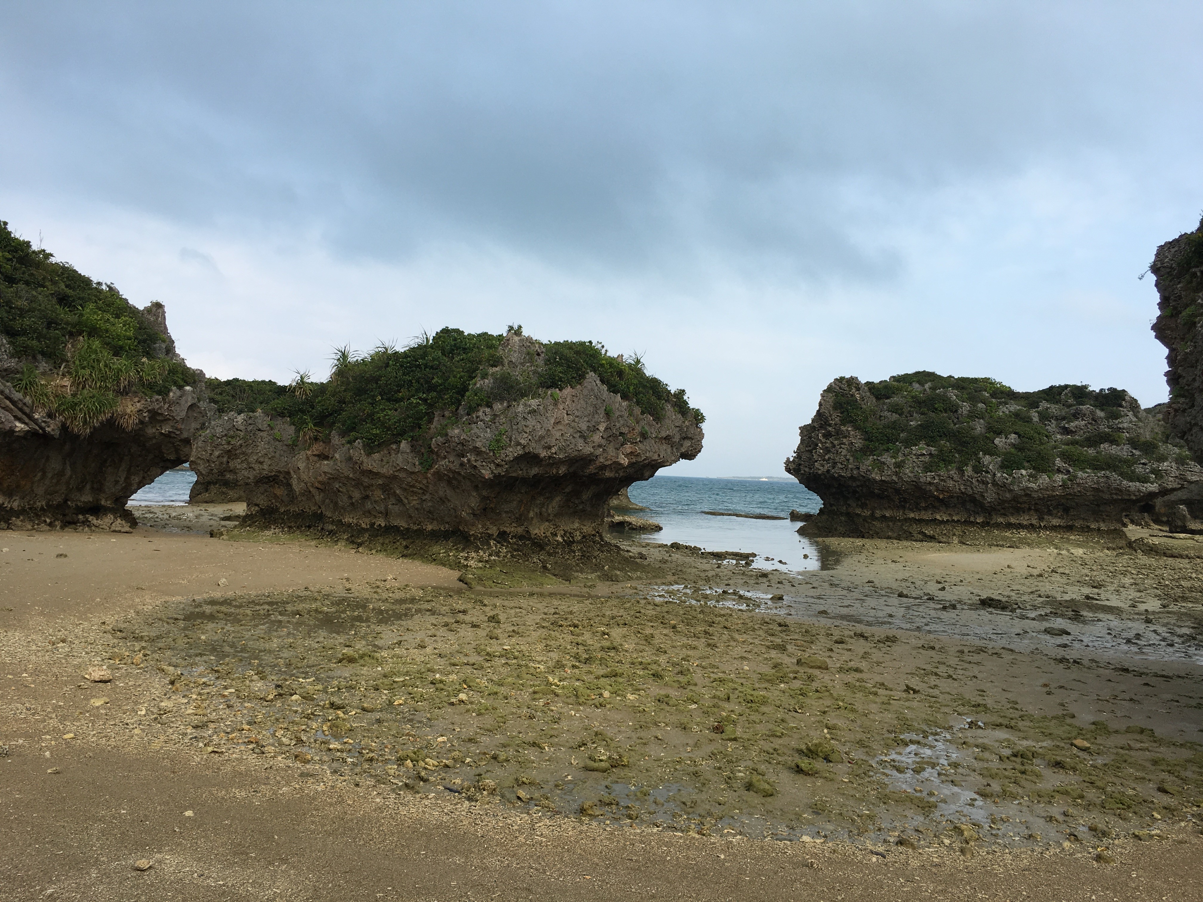 沖縄 那覇から車で行ける秘境 浜比嘉島の魅力 Travel Plus